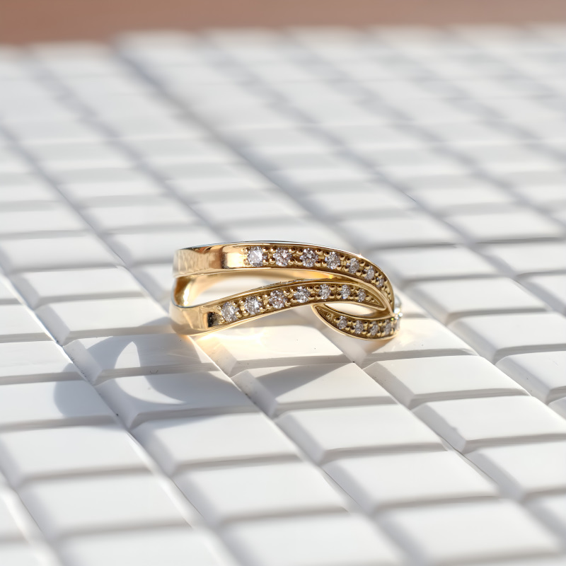 K18YG　ダイヤモンドピンキーリング[J0021]